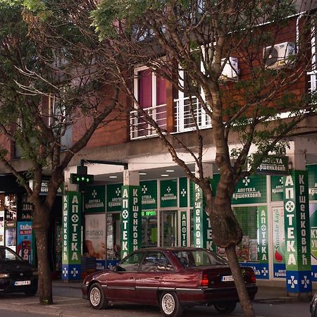 Turist Apartment Nis Luaran gambar