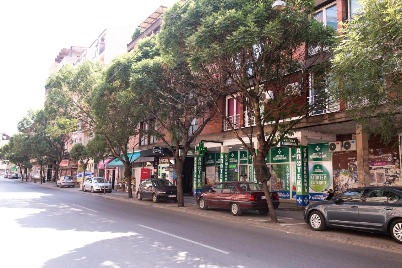 Turist Apartment Nis Luaran gambar
