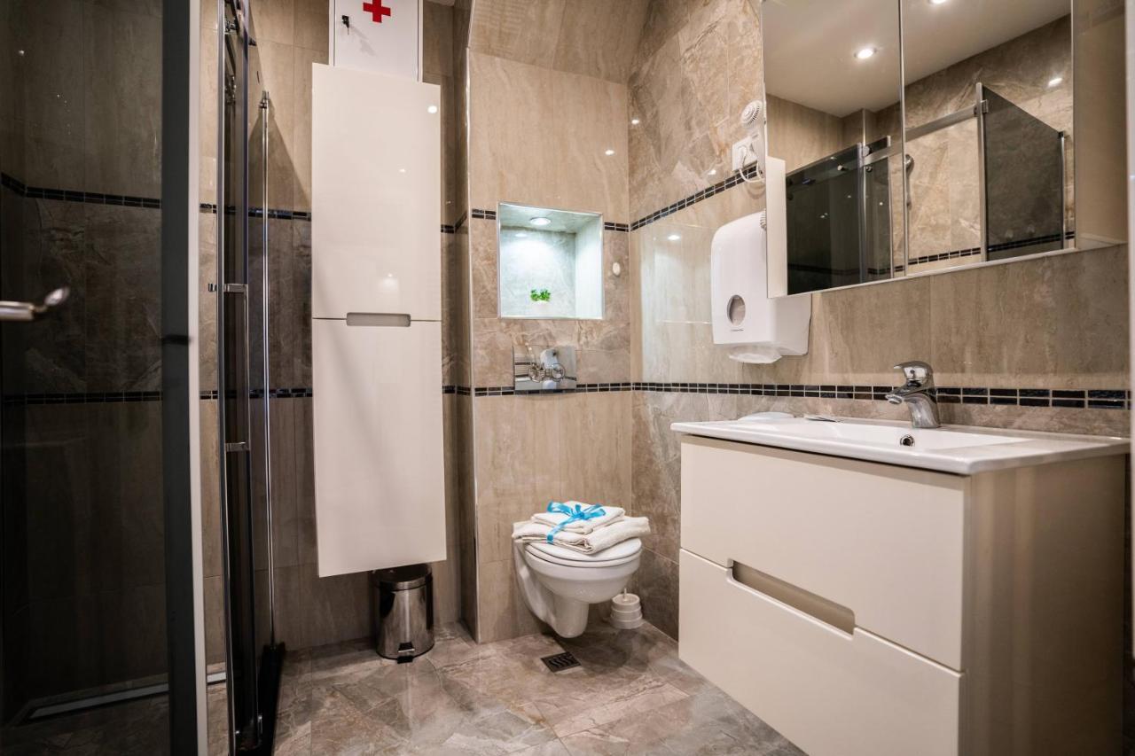 Turist Apartment Nis Luaran gambar